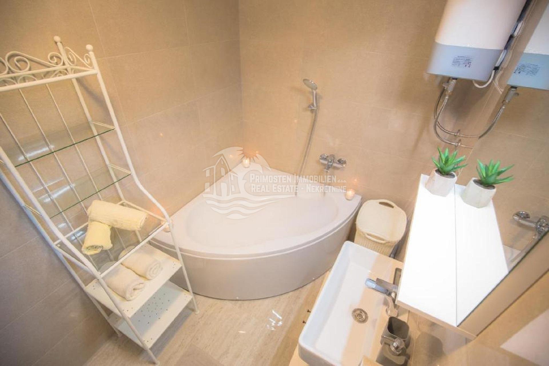 Apartment Zu verkaufen - Šibensko-kninska Rogoznica