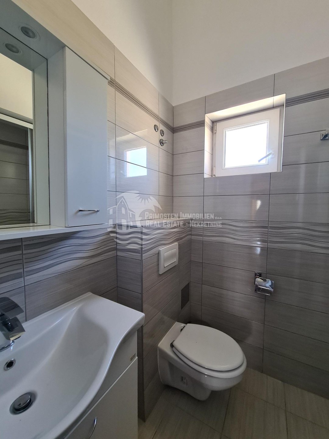 Haus Zu verkaufen - Šibensko-kninska Primošten