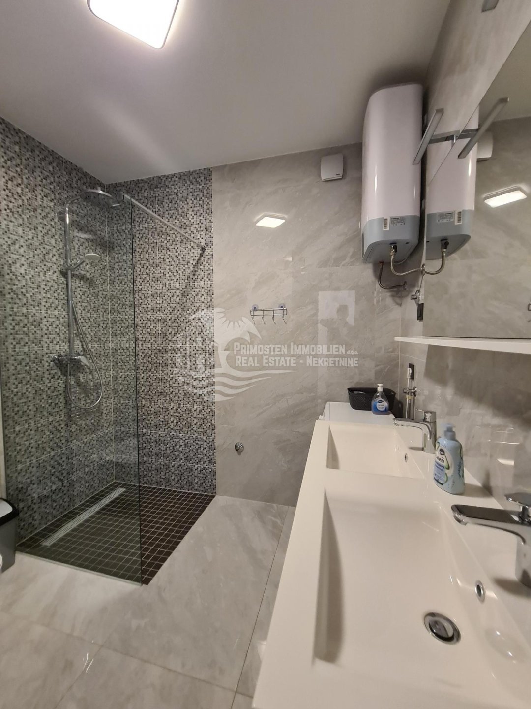 Apartment Zu verkaufen - Splitsko-dalmatinska Seget Donji