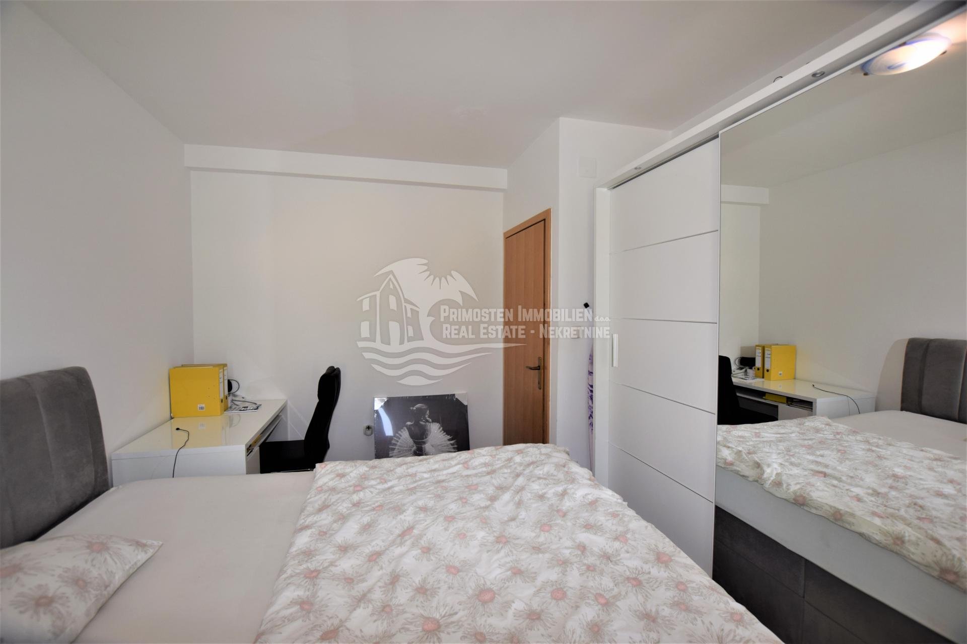 Haus Zu verkaufen - Šibensko-kninska Rogoznica