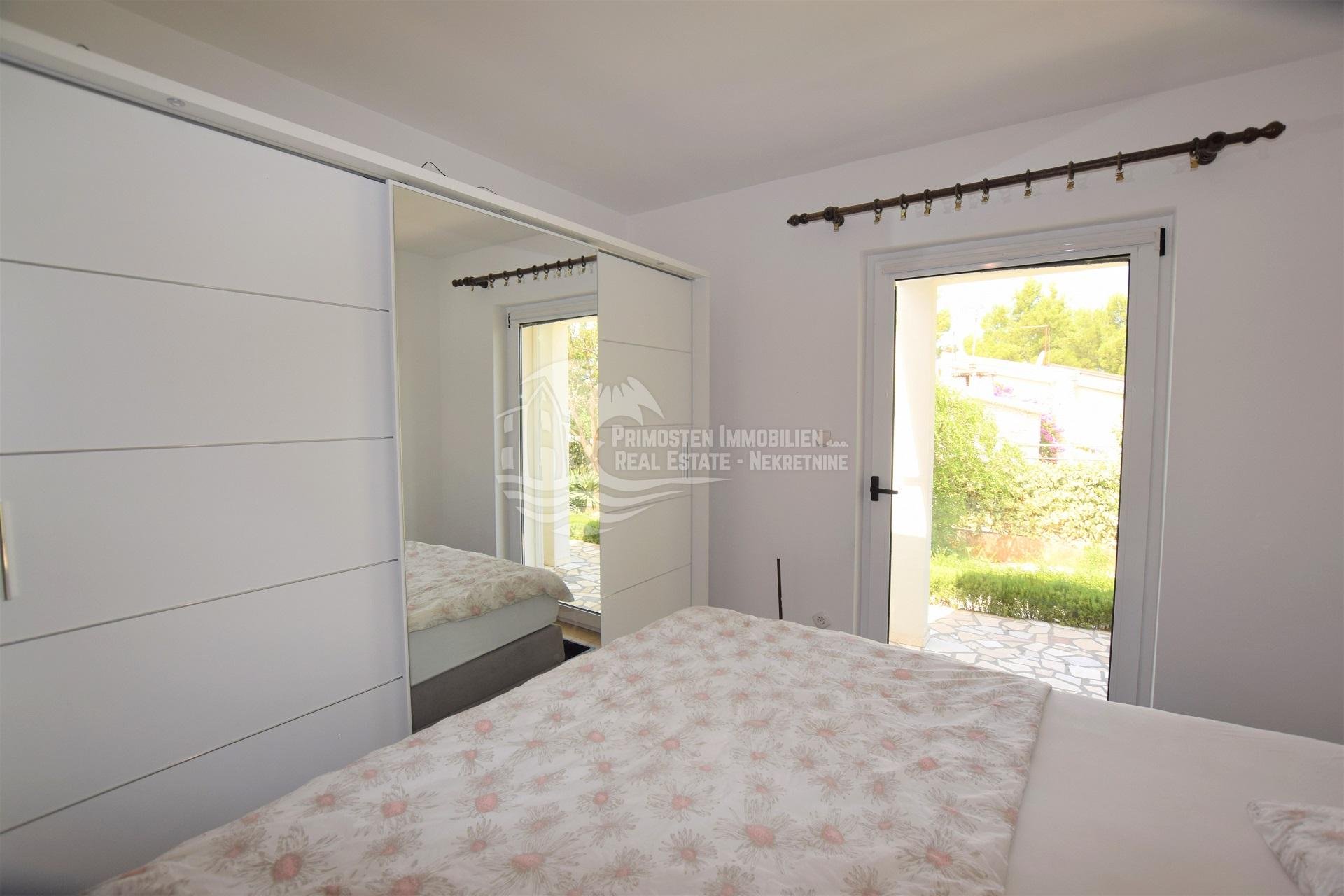 Haus Zu verkaufen - Šibensko-kninska Rogoznica