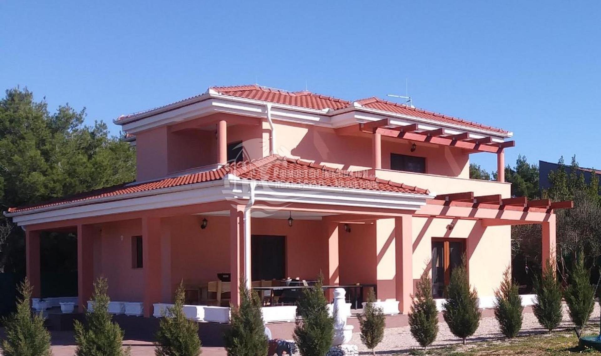 Haus Zu verkaufen - Šibensko-kninska Grad