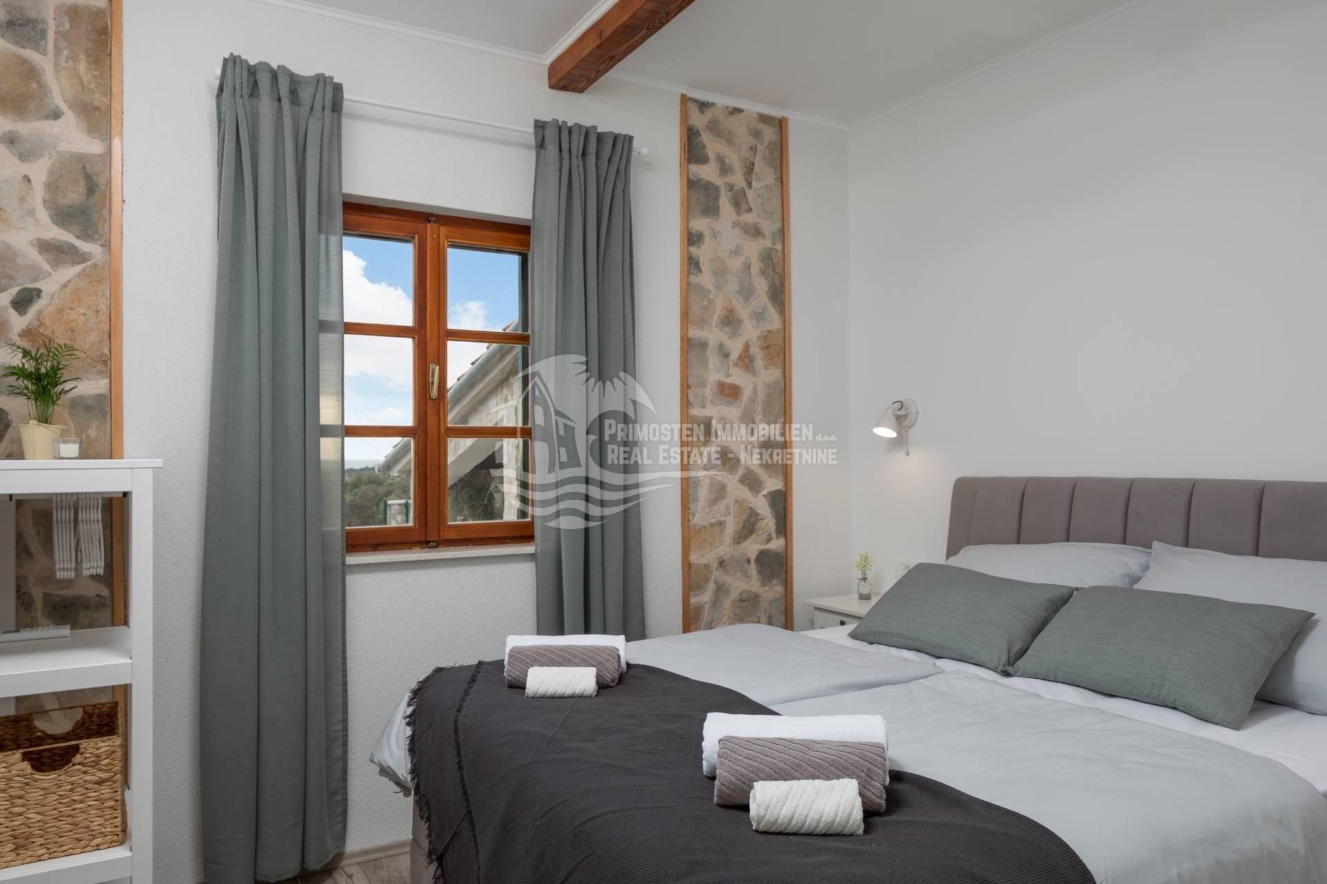 Haus Zu verkaufen - Šibensko-kninska Rogoznica
