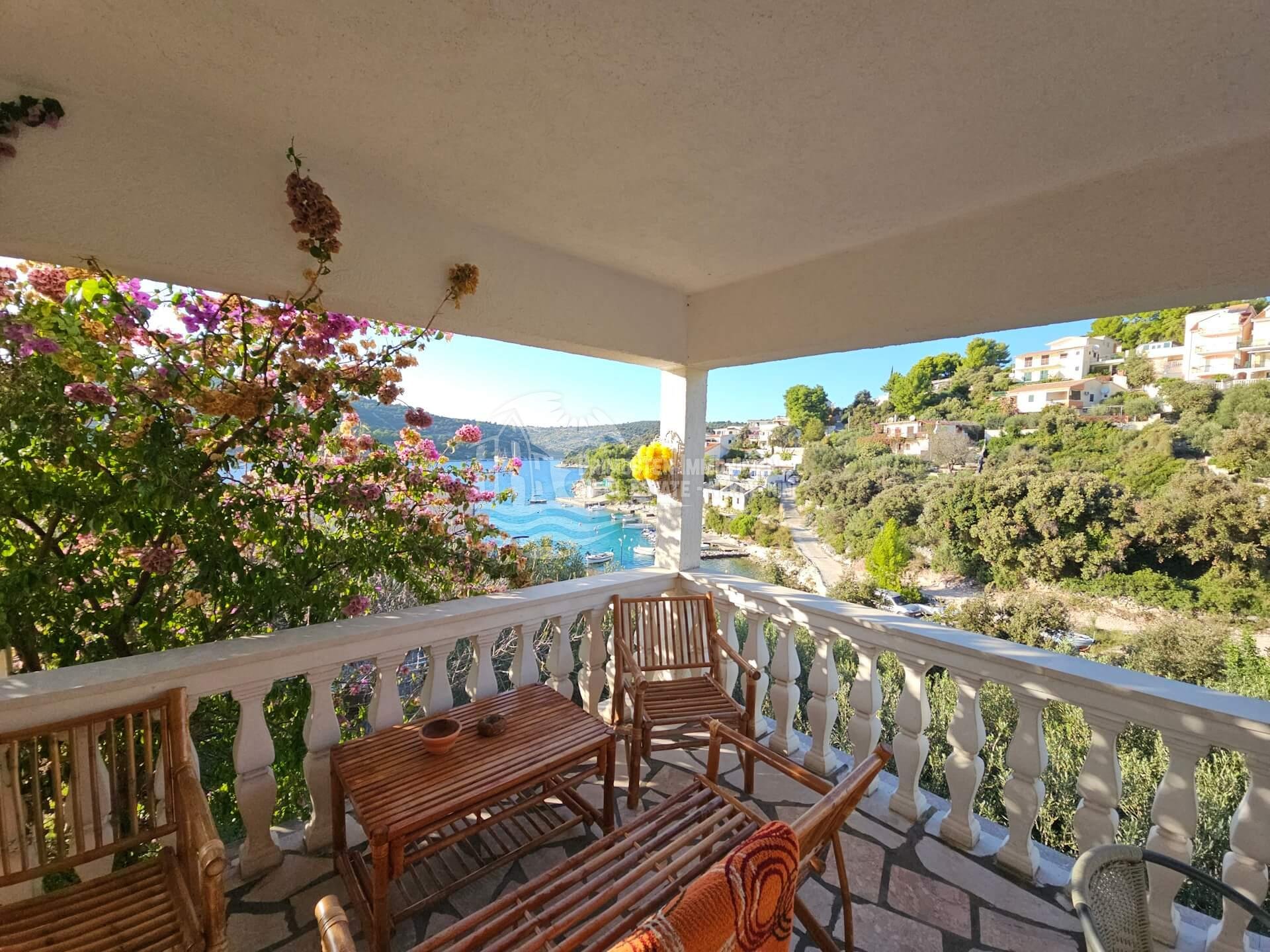 Casa In vendita - Splitsko-dalmatinska Sevid