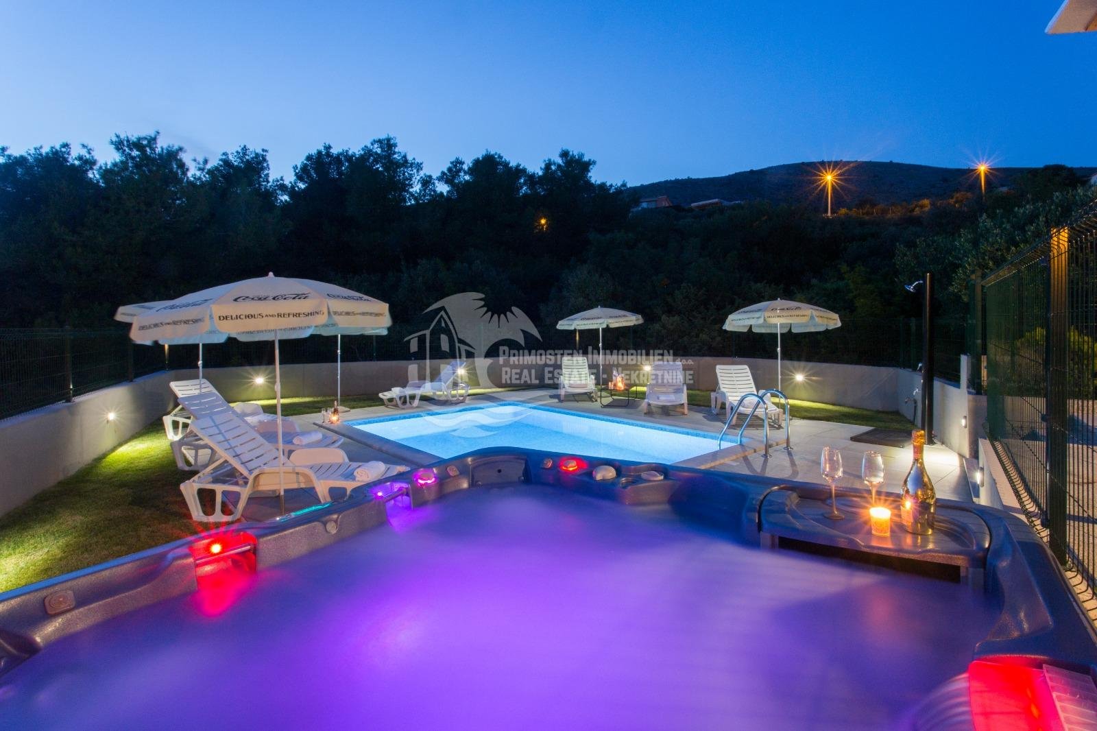 Kuća Na prodaju - Splitsko-dalmatinska Seget Vranjica