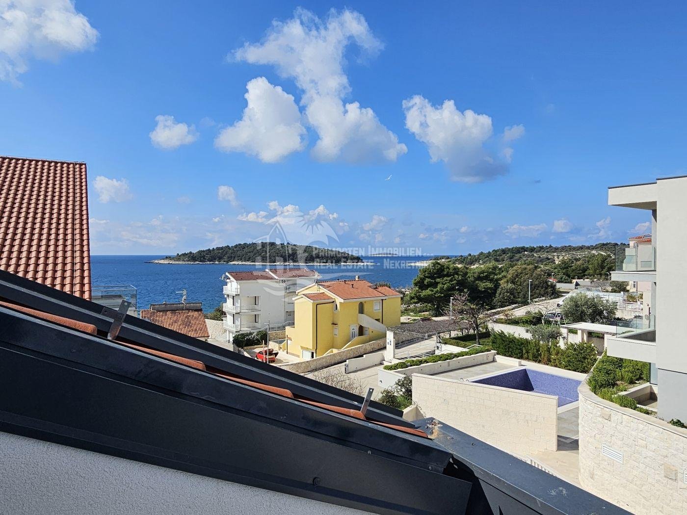 Apartment Zu verkaufen - Šibensko-kninska Zečevo Rogozničko