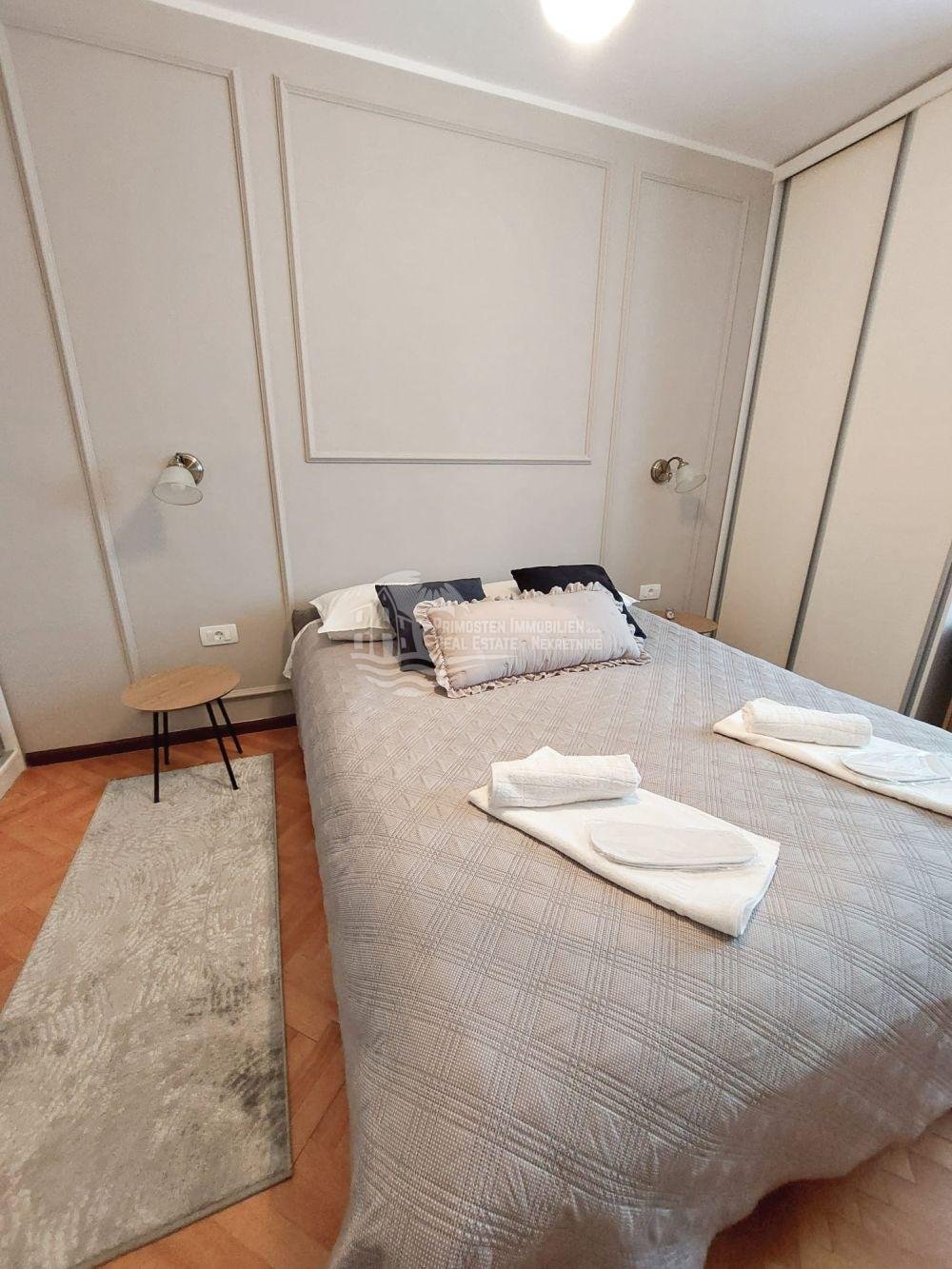 Flat For sale - Šibensko-kninska Grad