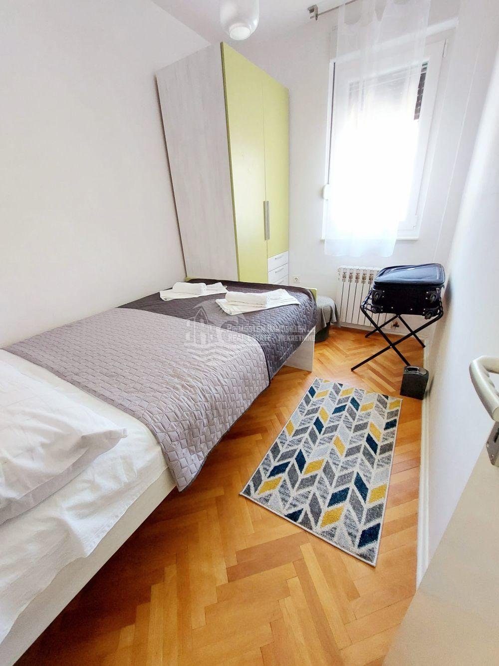Flat For sale - Šibensko-kninska Grad