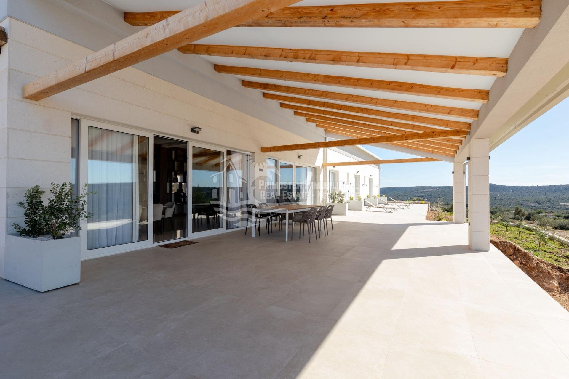 Maison À vendre - Šibensko-kninska Rogoznica