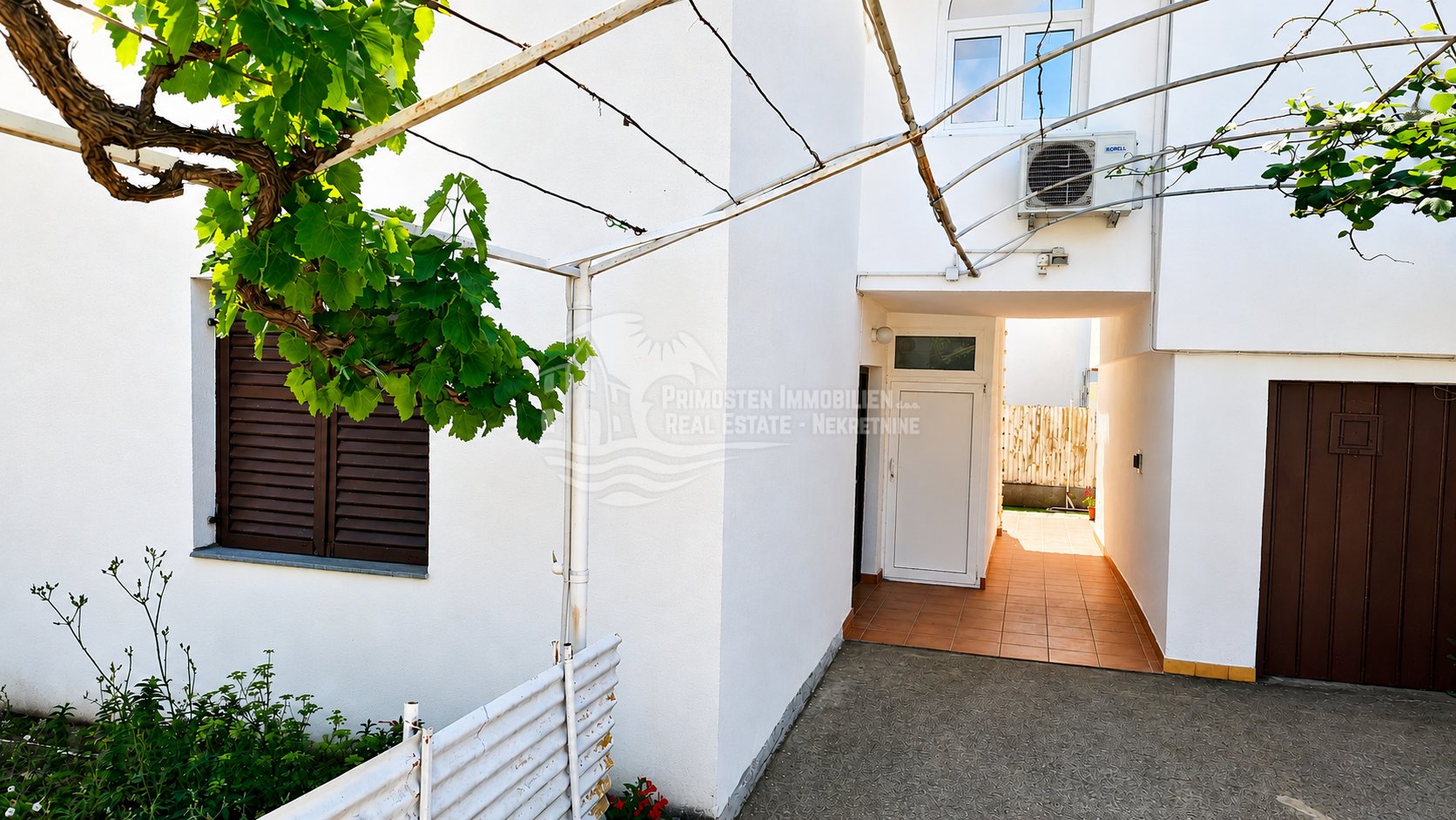 Haus Zu verkaufen - Šibensko-kninska Rogoznica