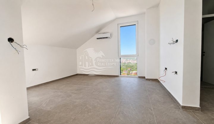 Flat For sale - šibensko-kninska Rogoznica - foto 5/18