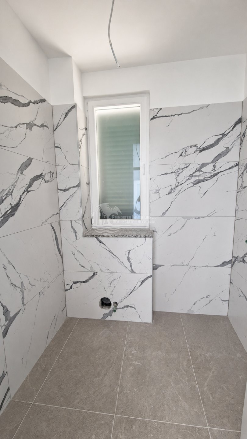 Flat For sale - Šibensko-kninska Rogoznica