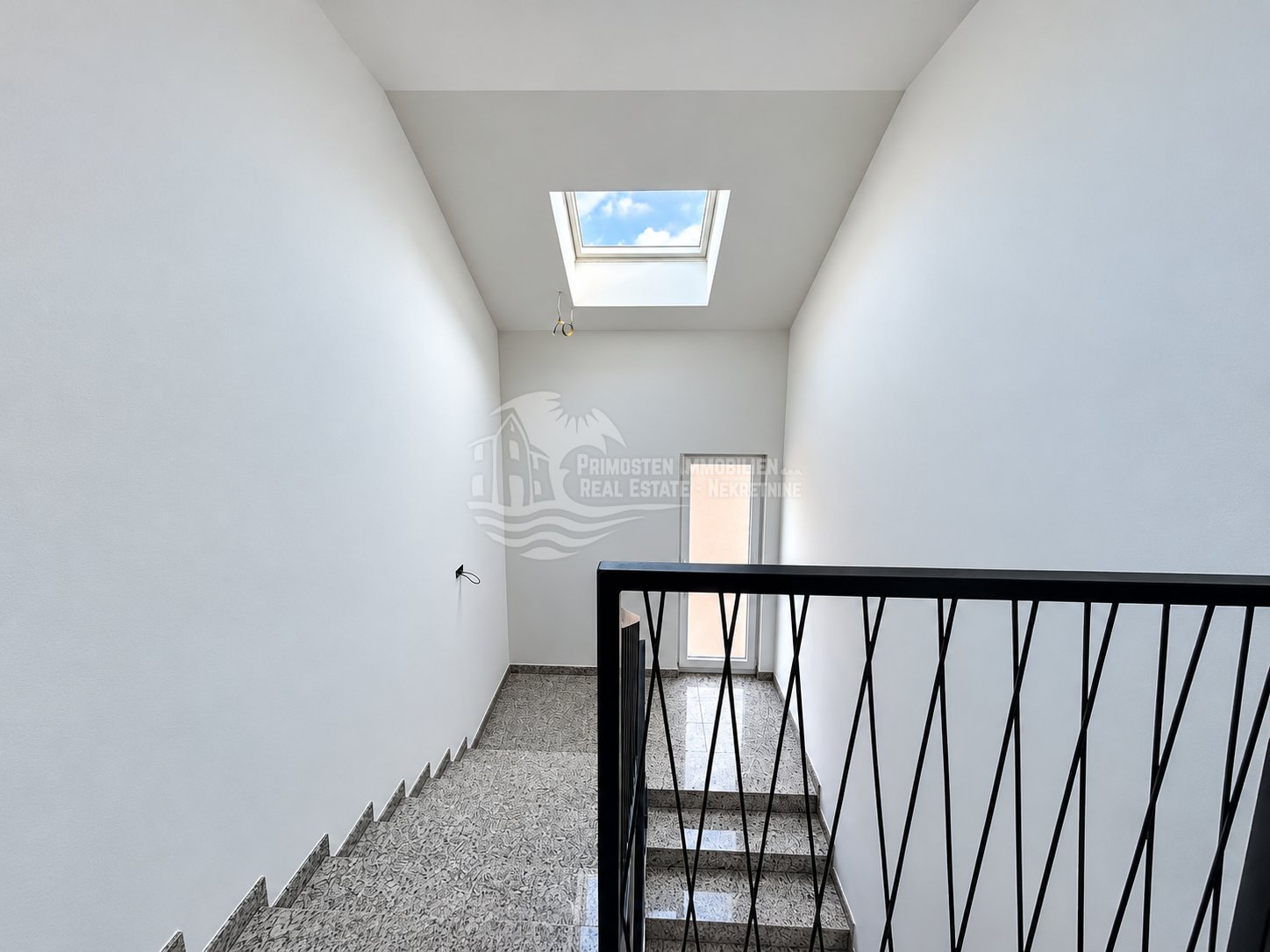 Apartma Naprodaj - Šibensko-kninska Rogoznica