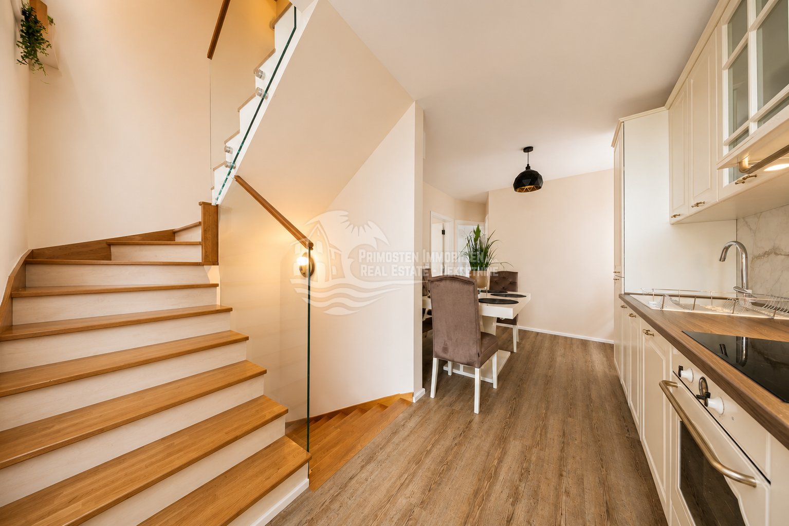 Haus Zu verkaufen - Šibensko-kninska Rogoznica