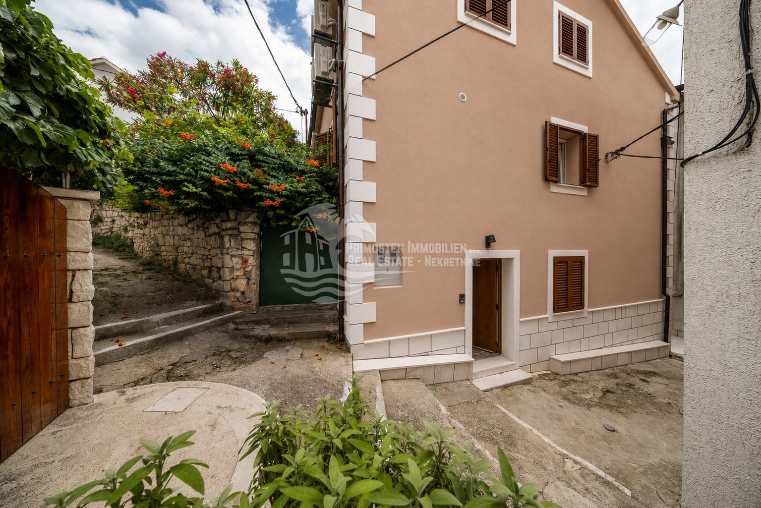 Haus Zu verkaufen - Šibensko-kninska Rogoznica