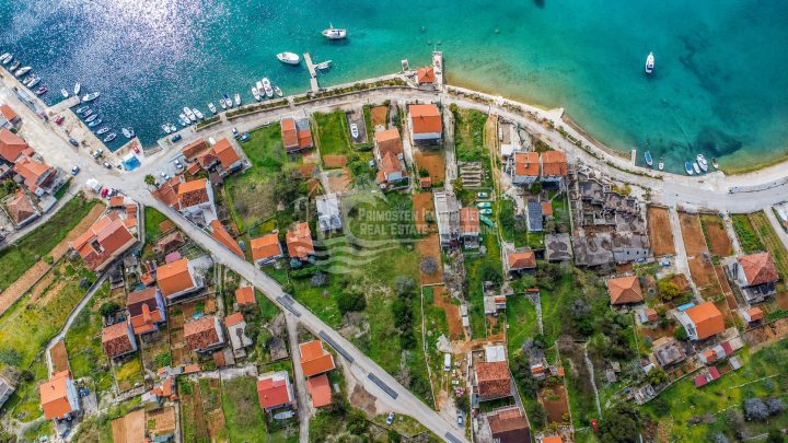 Zemljište Na prodaju - Splitsko-dalmatinska Vinišće - foto 2/9