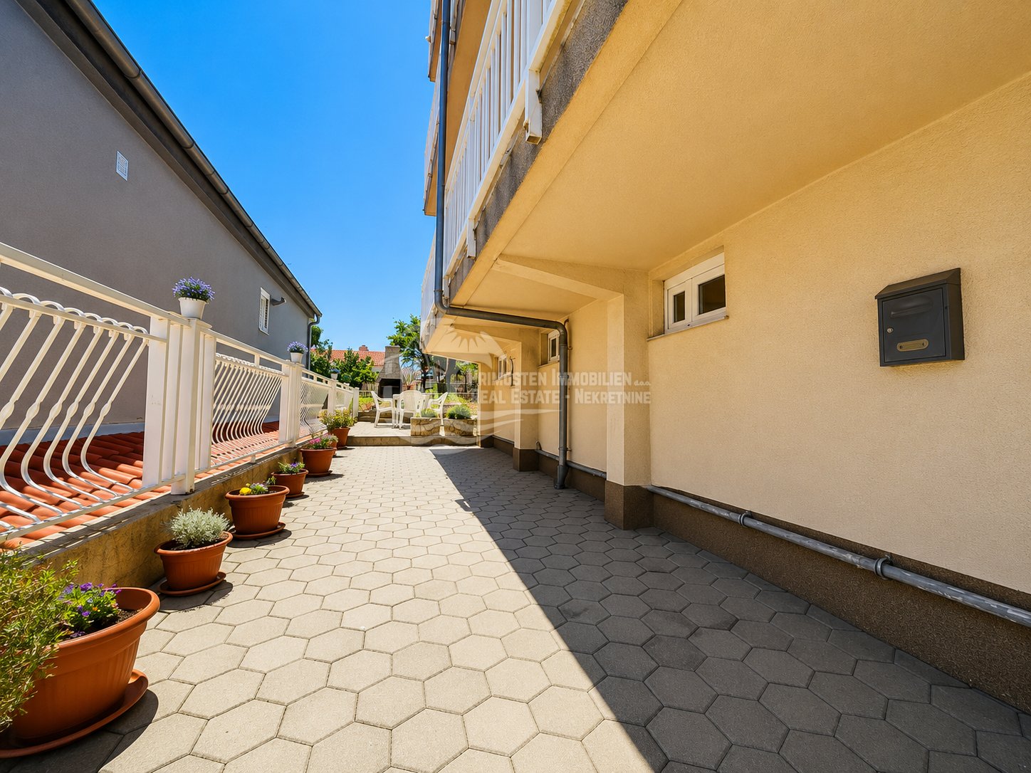 Haus Zu verkaufen - Šibensko-kninska Rogoznica