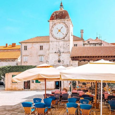 Apartment zu verkaufen 90 m² – Trogir