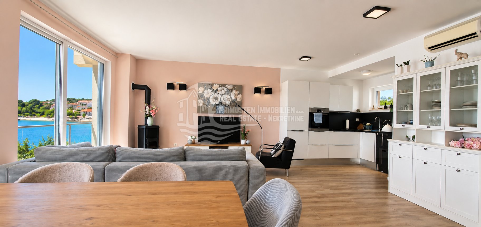 Maison À vendre - Šibensko-kninska Rogoznica