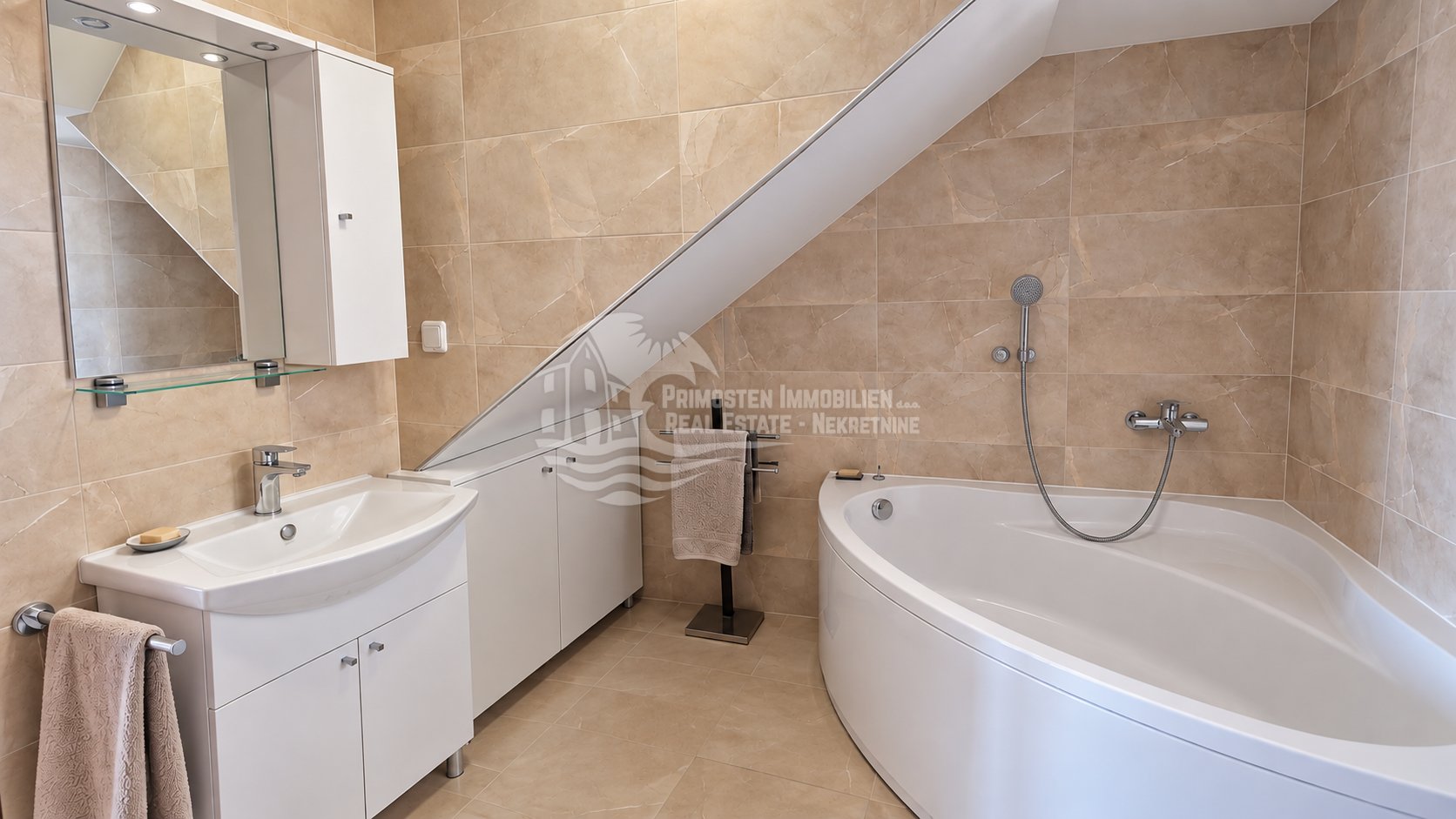 Apartment Zu verkaufen - Šibensko-kninska Primošten