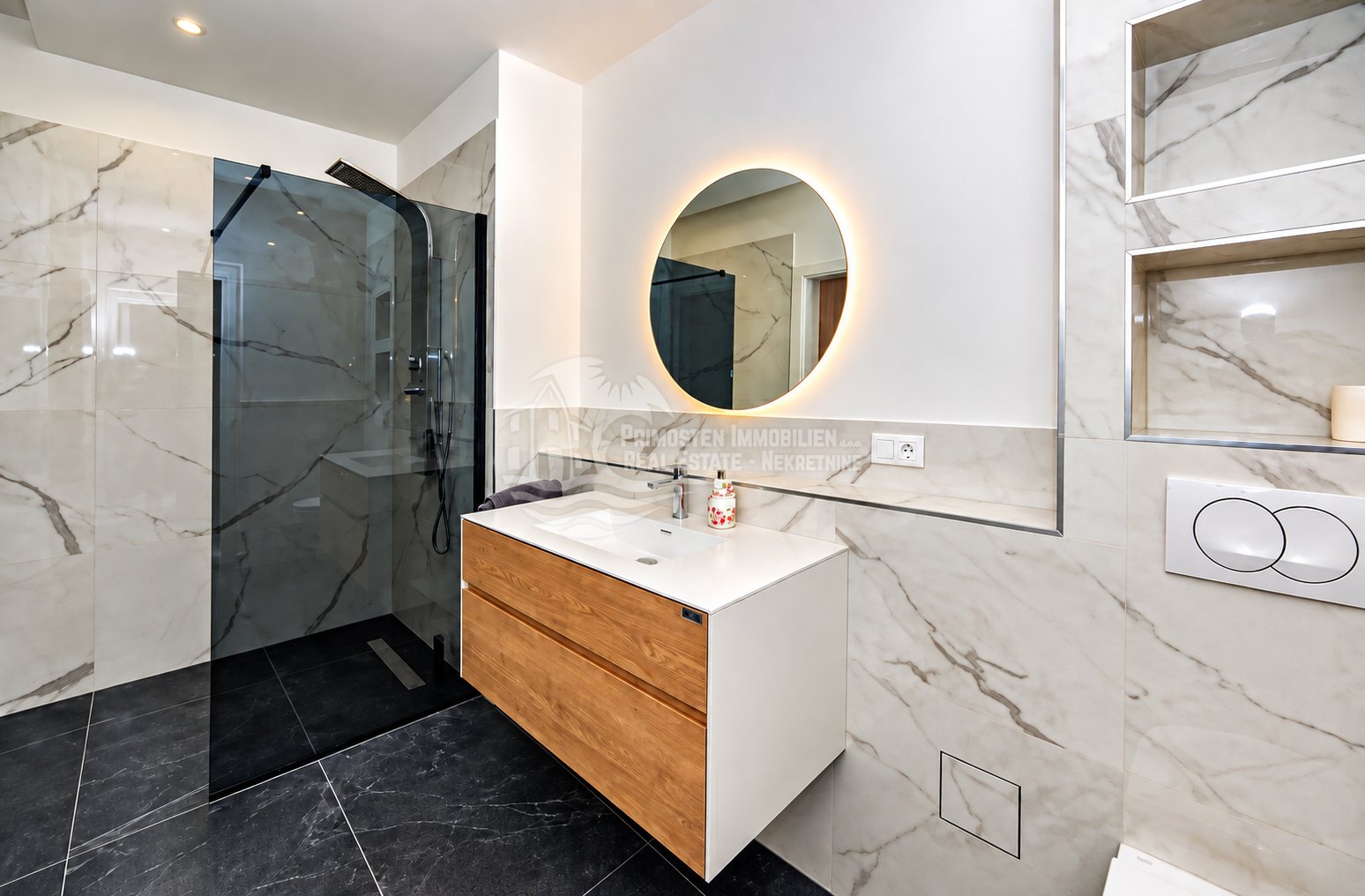 Haus Zu verkaufen - Splitsko-dalmatinska Trogir