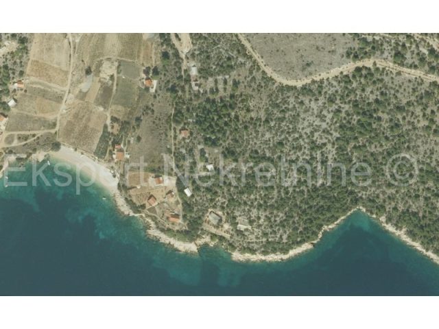 Pozemok na predaj 2396 m² – Nerežišća