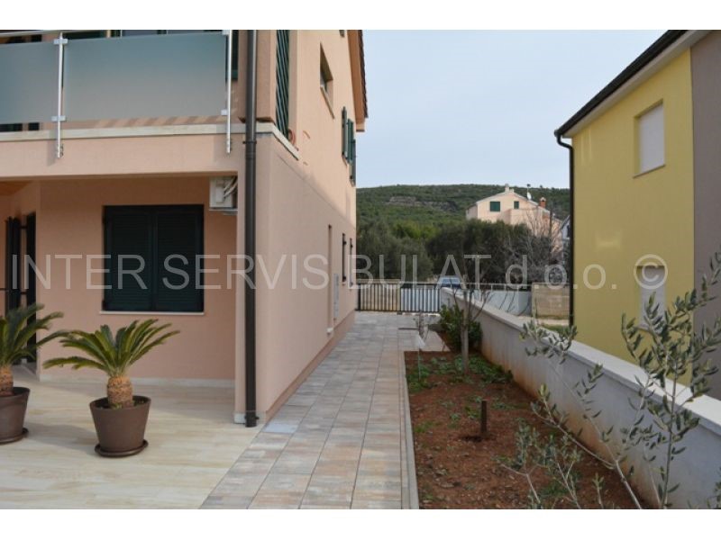 Maison À vendre - ŠIBENSKO-KNINSKA  TRIBUNJ 