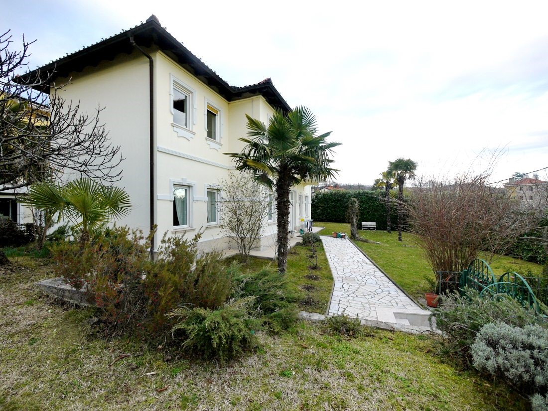 House For sale - PRIMORSKO-GORANSKA  OPATIJA 