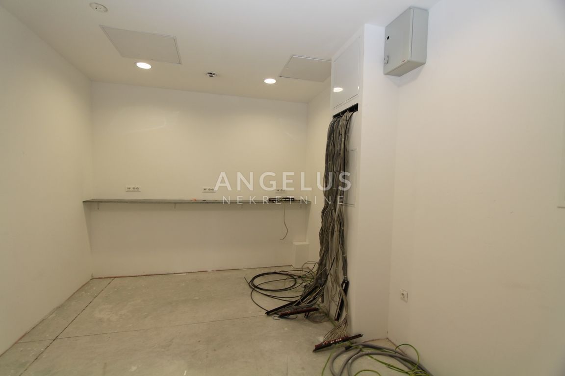 Commerciale In vendita - Grad Zagreb Buzin