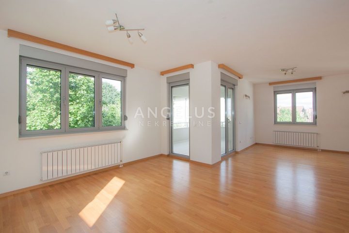 Stan na prodaju 260 m² – Maksimir