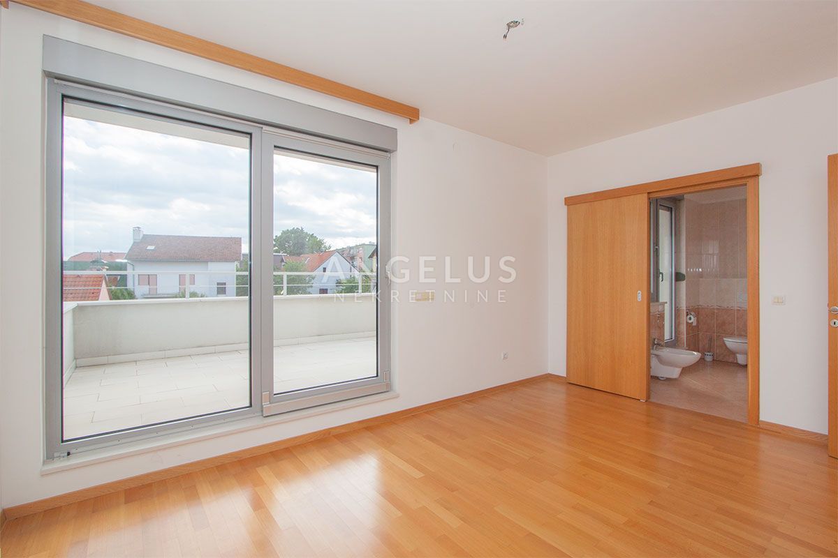 Apartma Na predaj -  Laščina