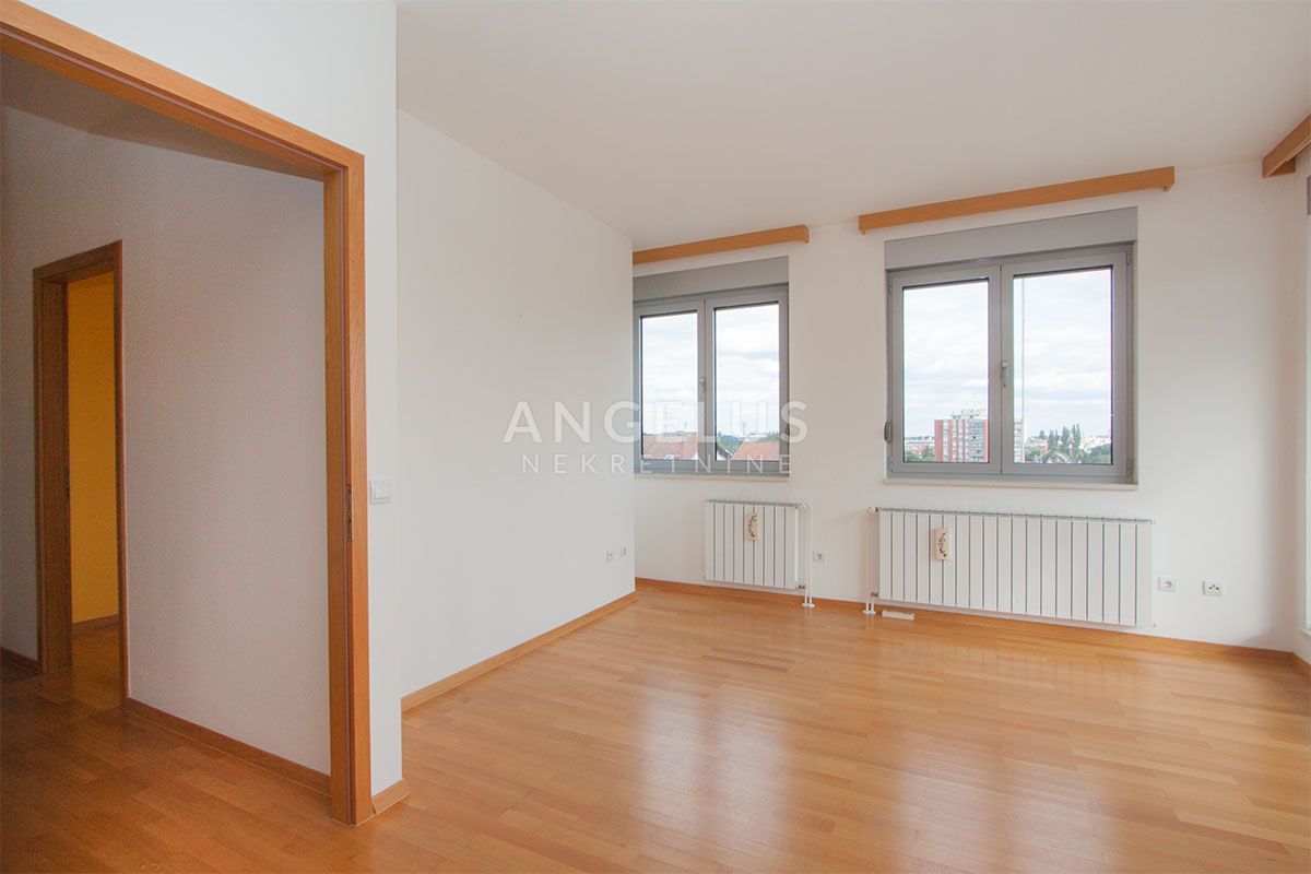 Apartma Na predaj -  Laščina