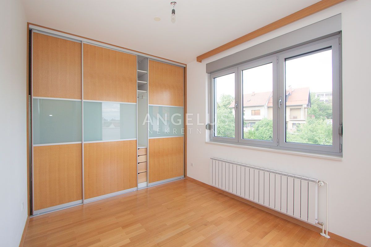 Apartma Na predaj -  Laščina