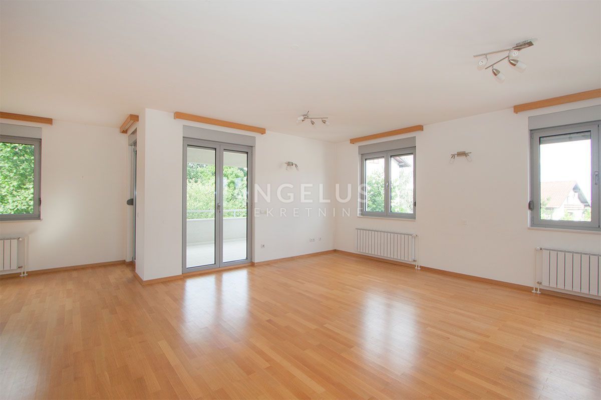 Apartma Na predaj -  Laščina