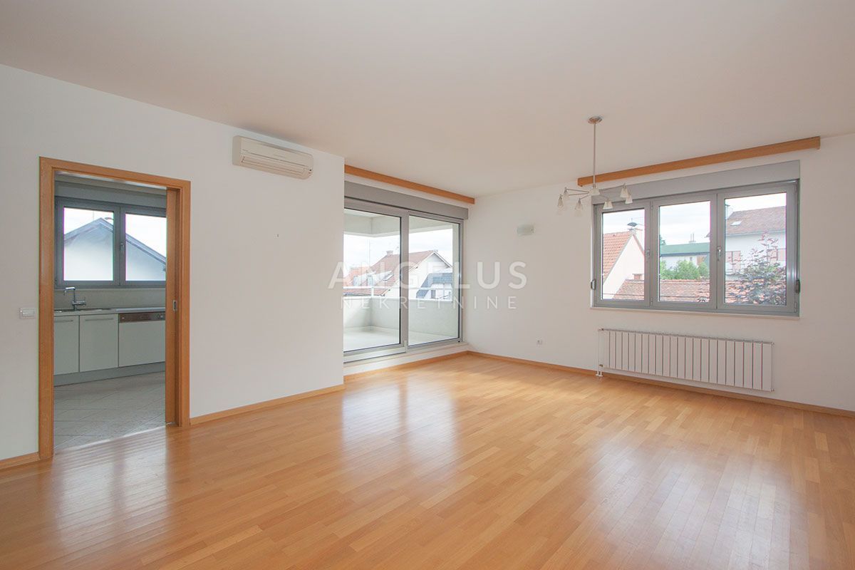 Apartma Na predaj -  Laščina