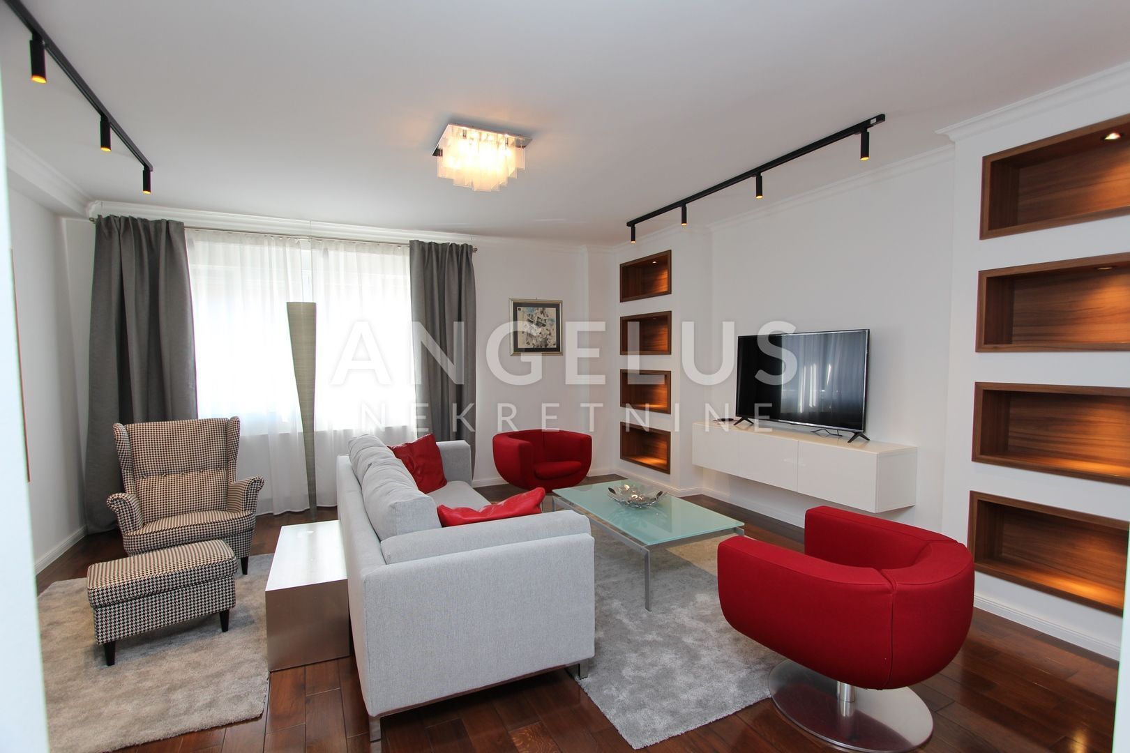 Flat For sale - Donji Grad - foto 1/18