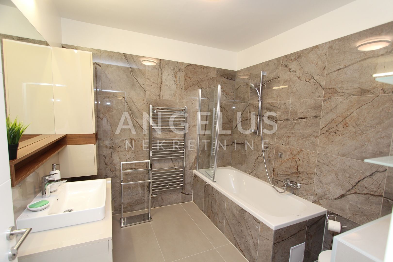 Flat For sale -  Donji grad