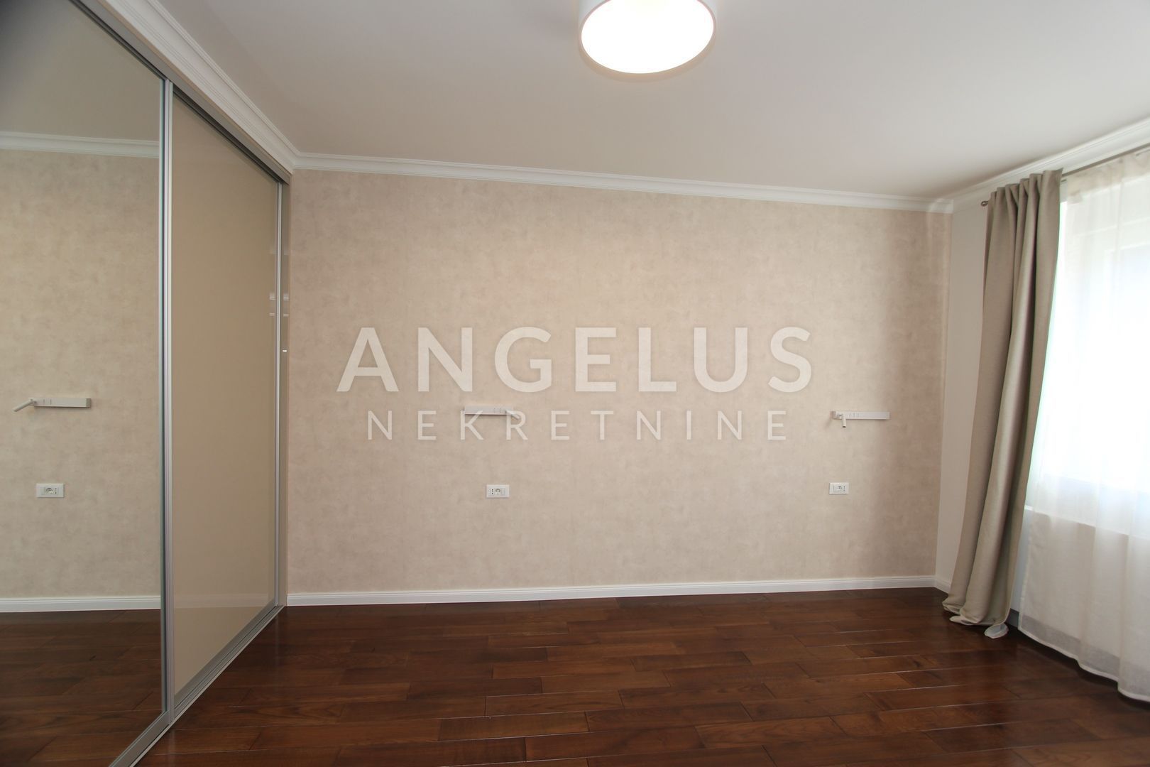 Flat For sale -  Donji grad