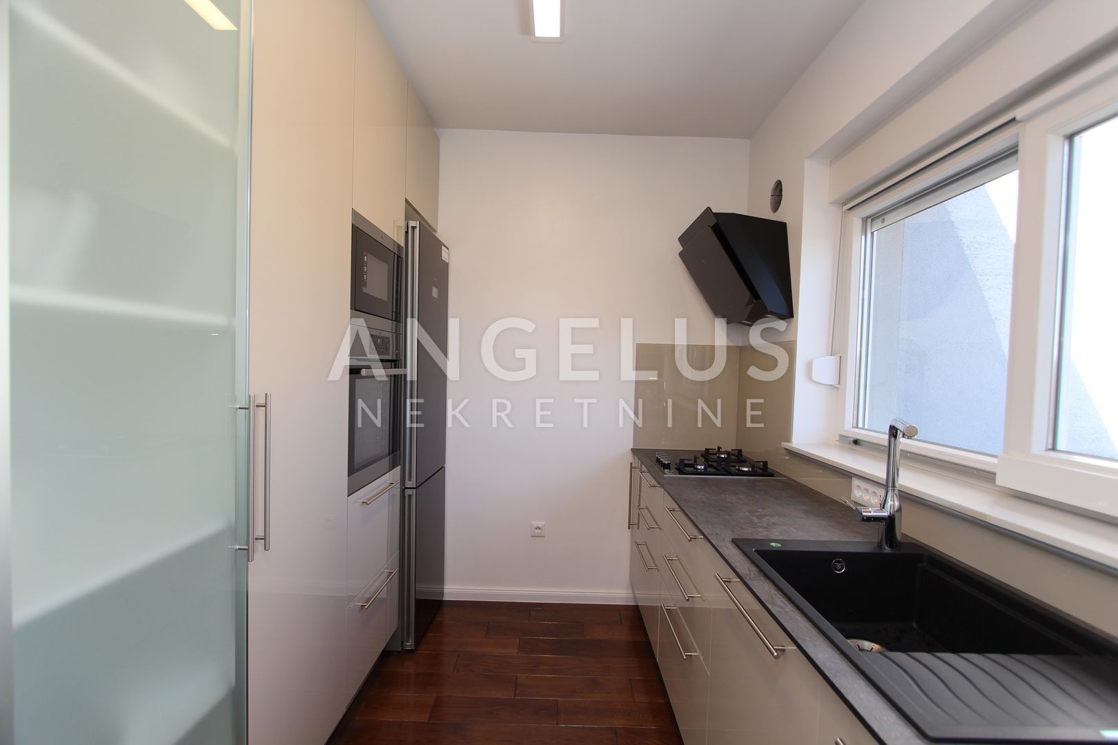 Flat For sale -  Donji grad