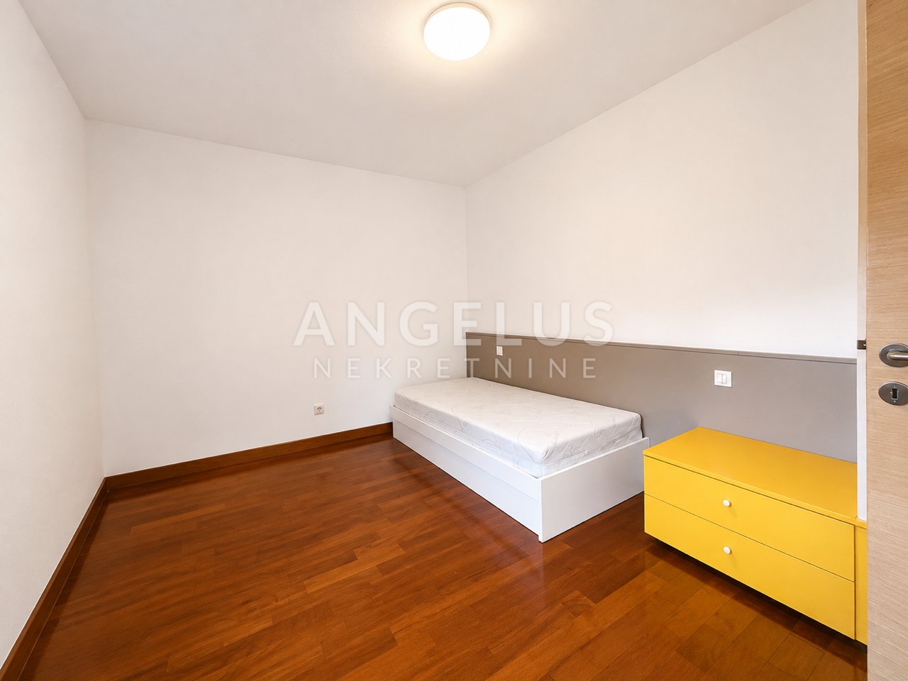 Appartement À vendre - Grad Zagreb Mlinovi