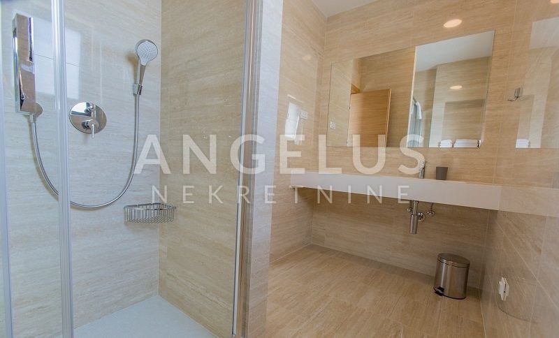 Haus Zu verkaufen - Splitsko-dalmatinska Veliko Brdo