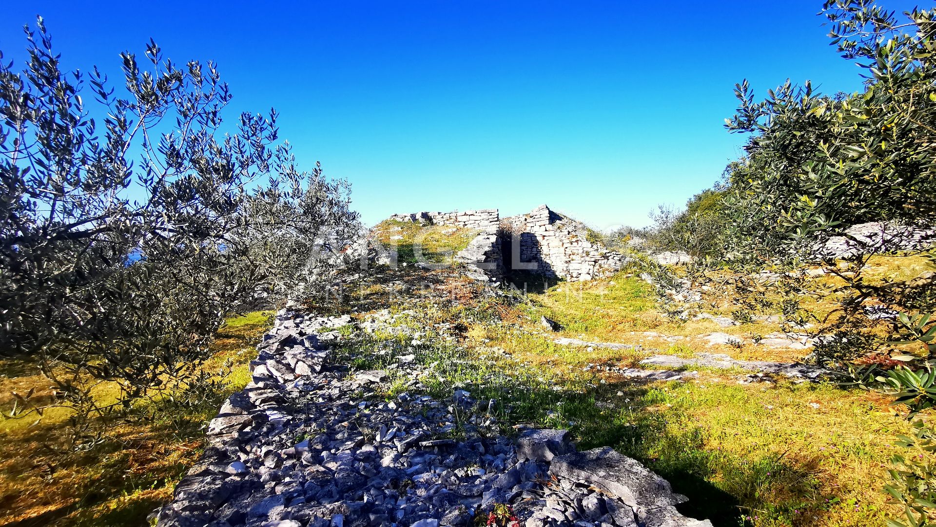 Pozemek Na prodej -  Nečujam