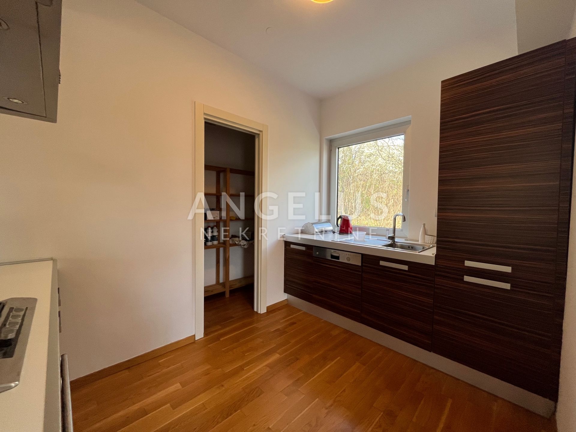 Apartment Zu verkaufen -  Jelenovac