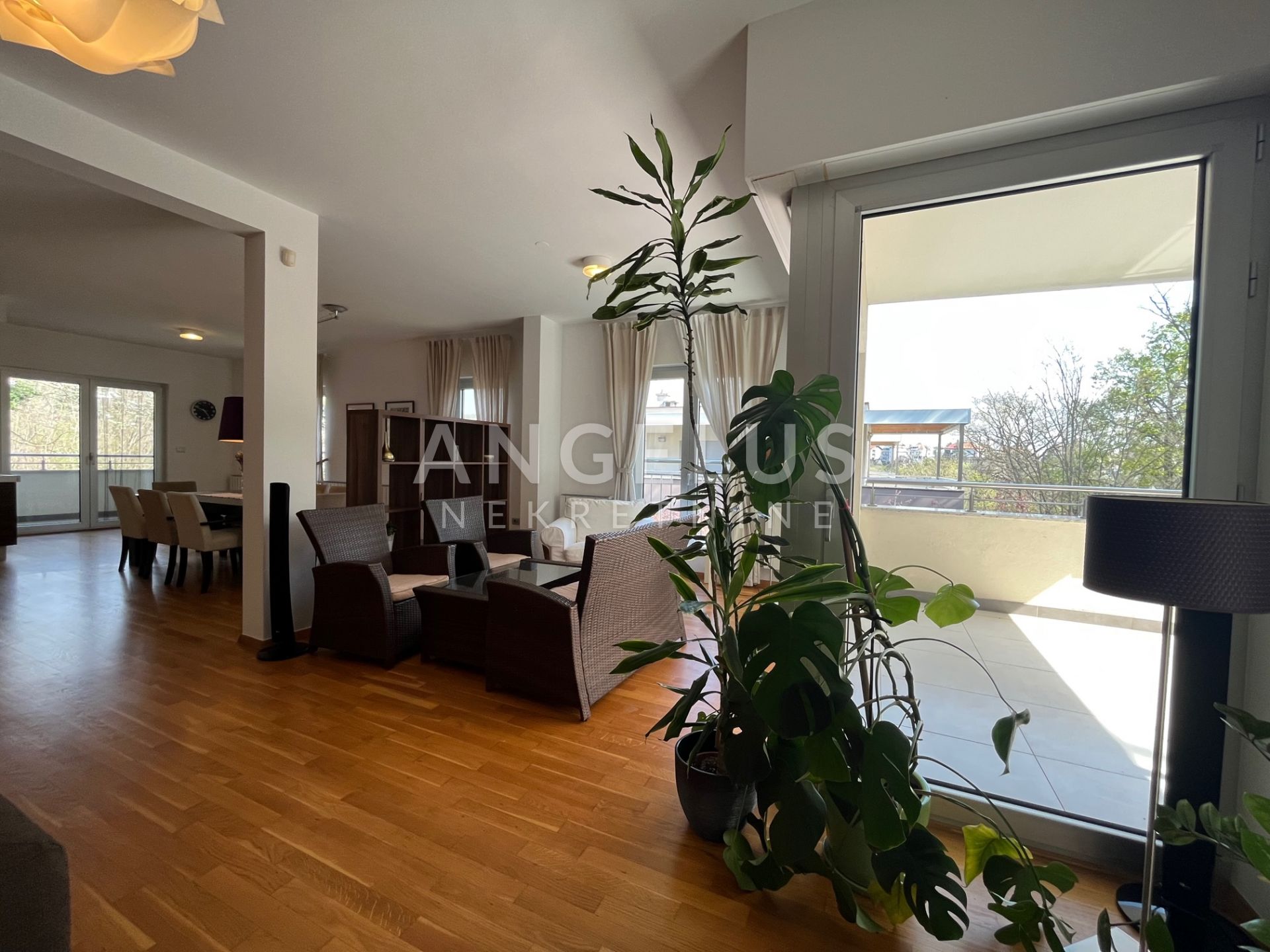 Apartment Zu verkaufen -  Jelenovac