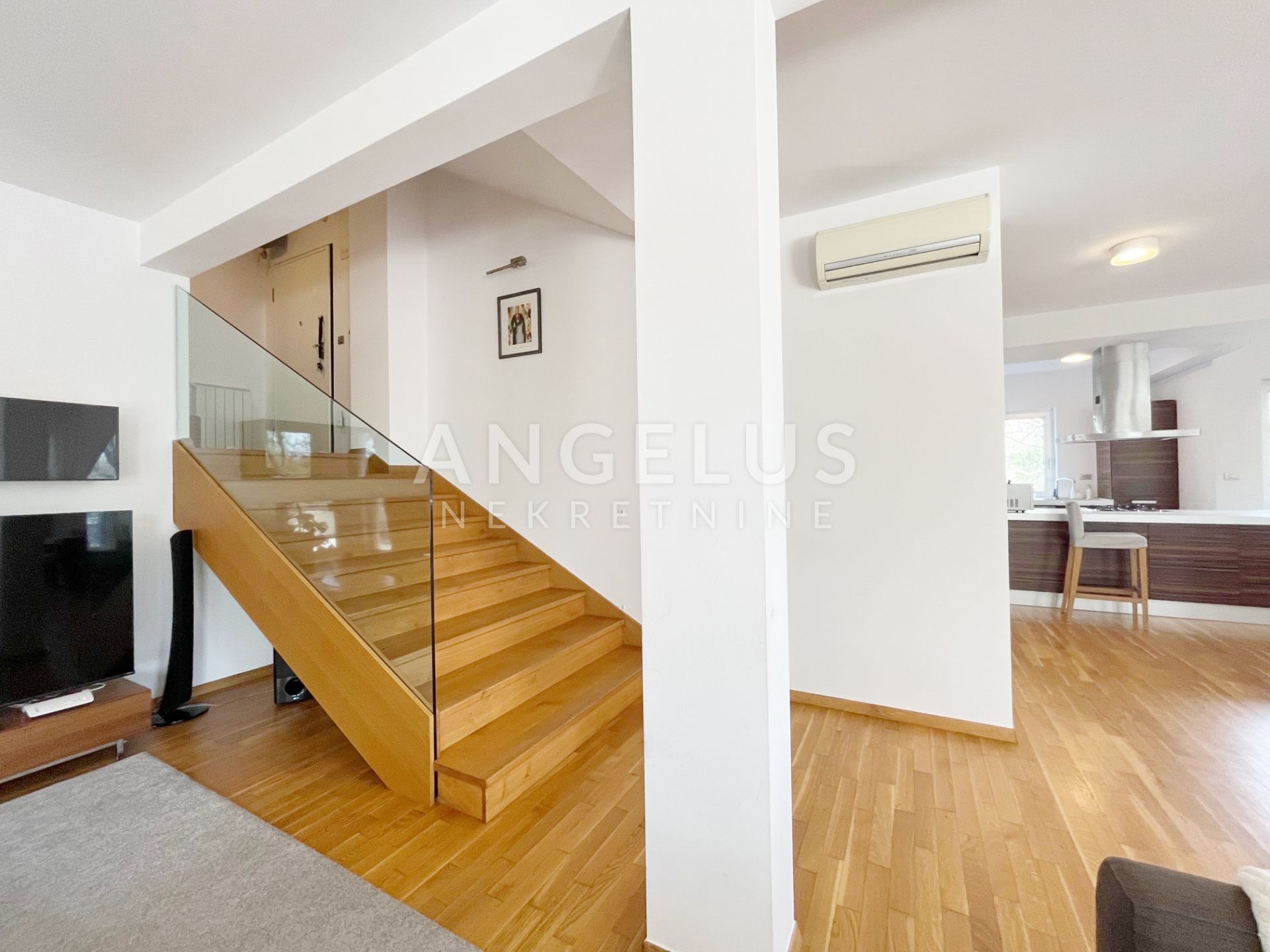 Apartment Zu verkaufen -  Jelenovac