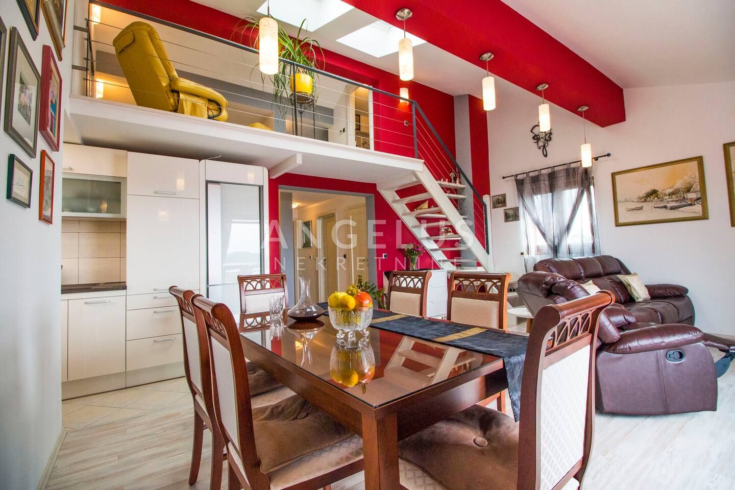 Maison À vendre - Splitsko-dalmatinska Okrug Gornji