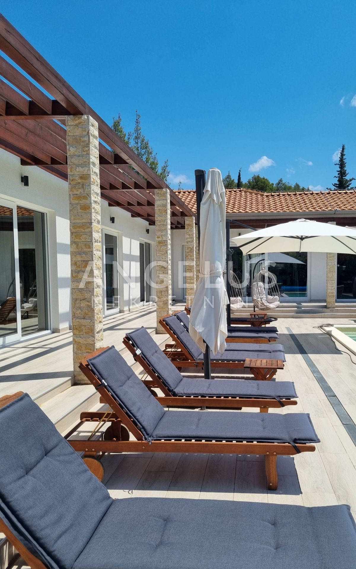 Casa In vendita -  Dubrava Kod Šibenika