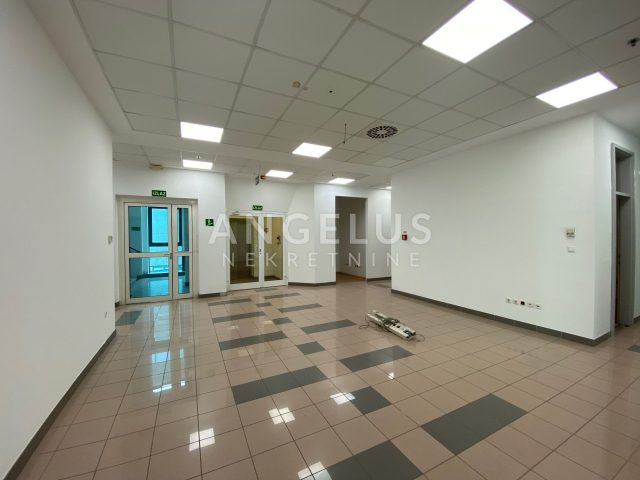 Poslovni prostori na predaj 1000 m² – Novi Zagreb - Istok
