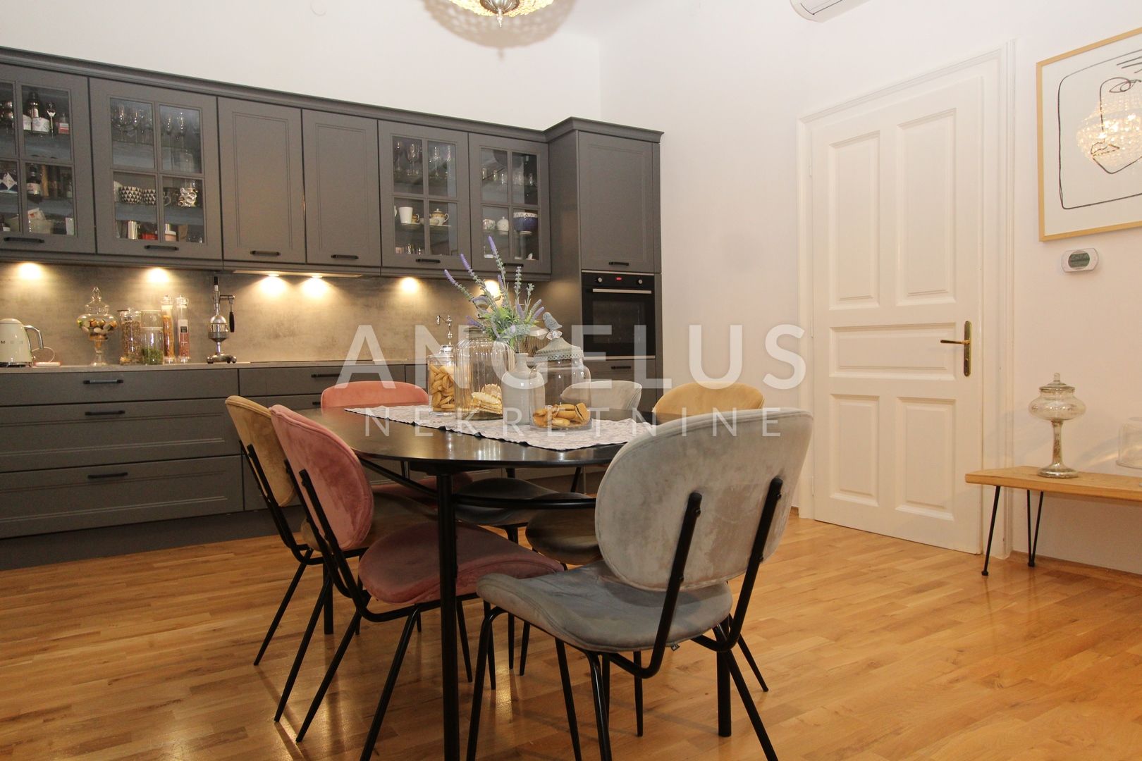 Flat For sale - Donji Grad - foto 5/18