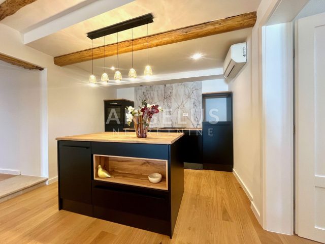 Apartment Zu verkaufen - šibensko-kninska Grad - foto 2/29